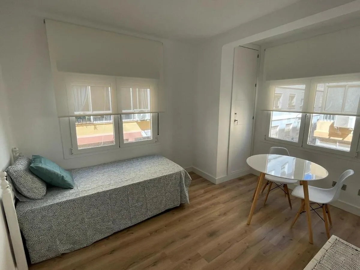 Διαμέρισμα Atuairehome La Casita De Maura Rozando Playas Del Palo Μάλαγα